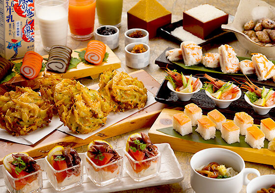 紅ずわい蟹、ぶりしゃぶなど海の幸を堪能できる夕食をご用意